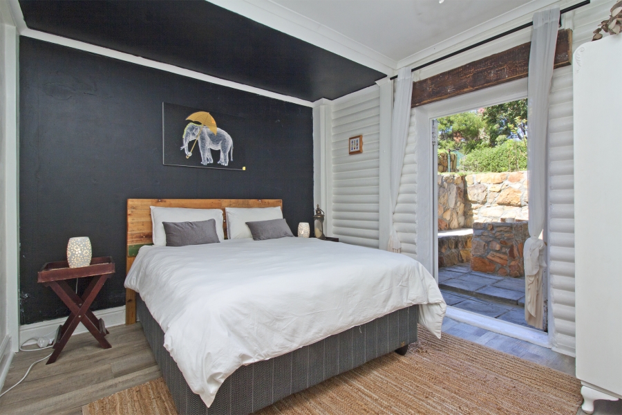 To Let 5 Bedroom Property for Rent in San Michel Western Cape